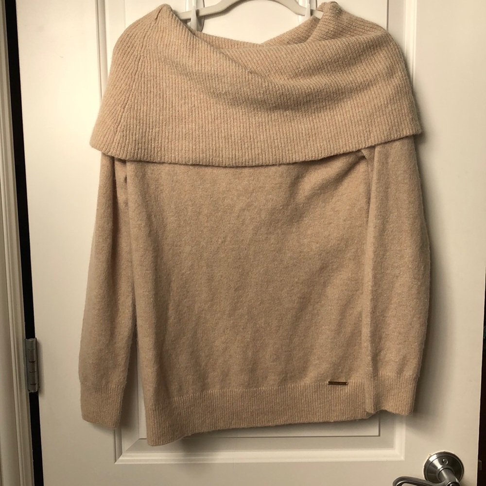Michael Kors off the shoulder sweater!
